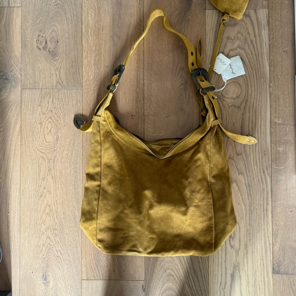 NWT Free people large suede hobo bag - Picture 7 of 7